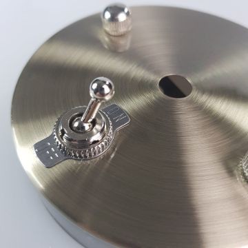 Falitárcsa 100mm sima antik bronz szín, kapcsolós