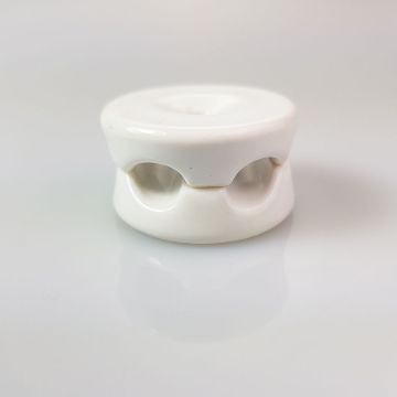 Fehér porcelán kábelvezető 2 vezetékhez