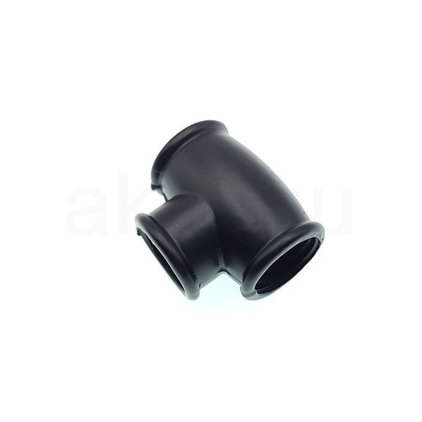 Fekete T idom 3xM10  belső menettel - 20mmx17mm